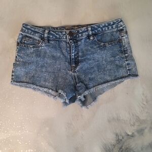 Wax Jean Light Blue Frayed Hem Shorts